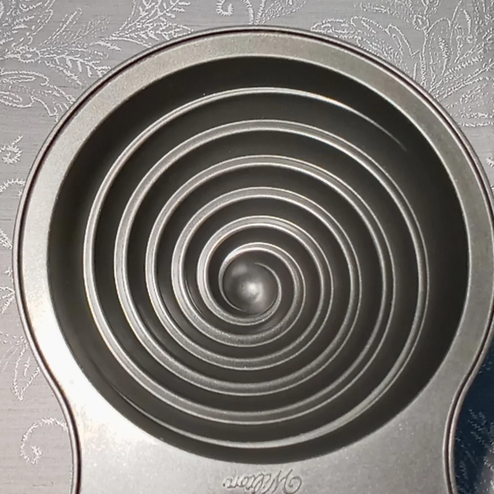 Wilton nwot includes